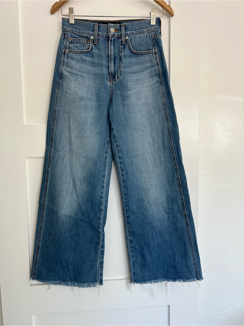 Veronica Beard Light-Medium Blue High-Rise Wide Leg Jeans